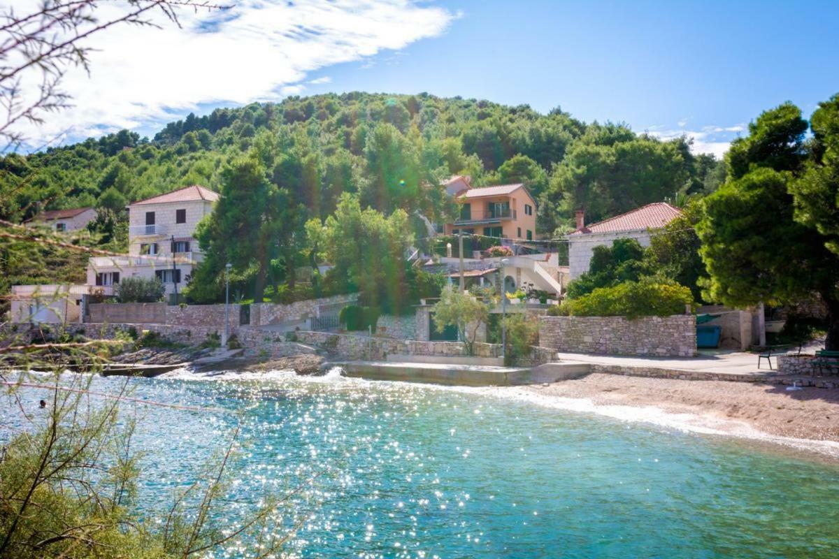 Rooms Vinka,Stomorska Εξωτερικό φωτογραφία